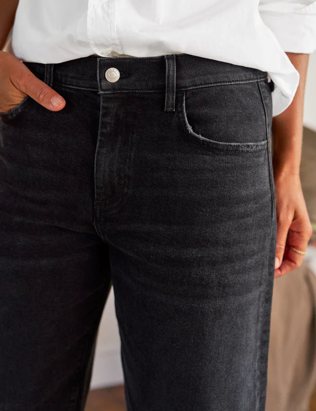 Brennan Barrel Leg Jean