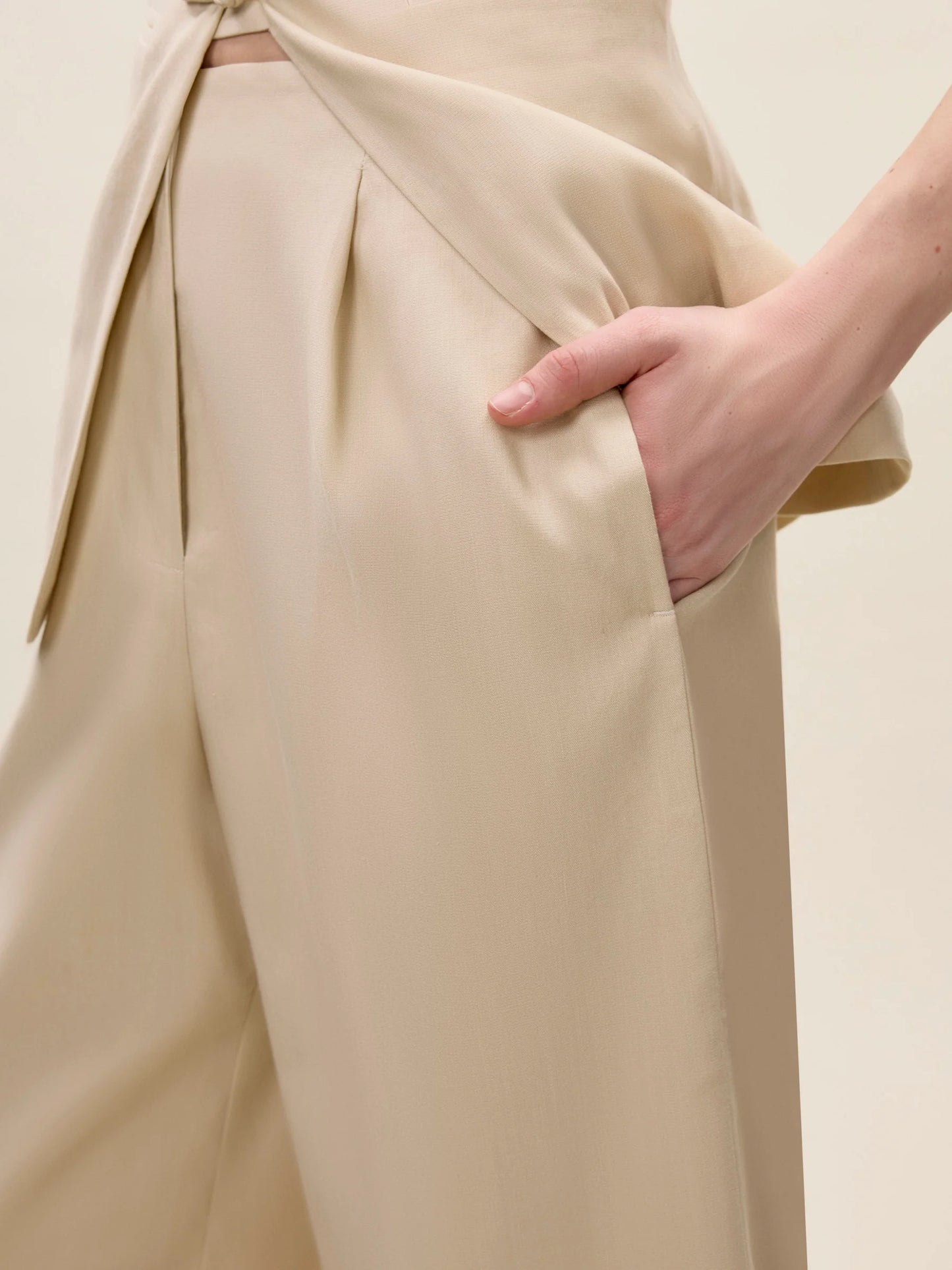 Beatrice Stretch Linen Pants