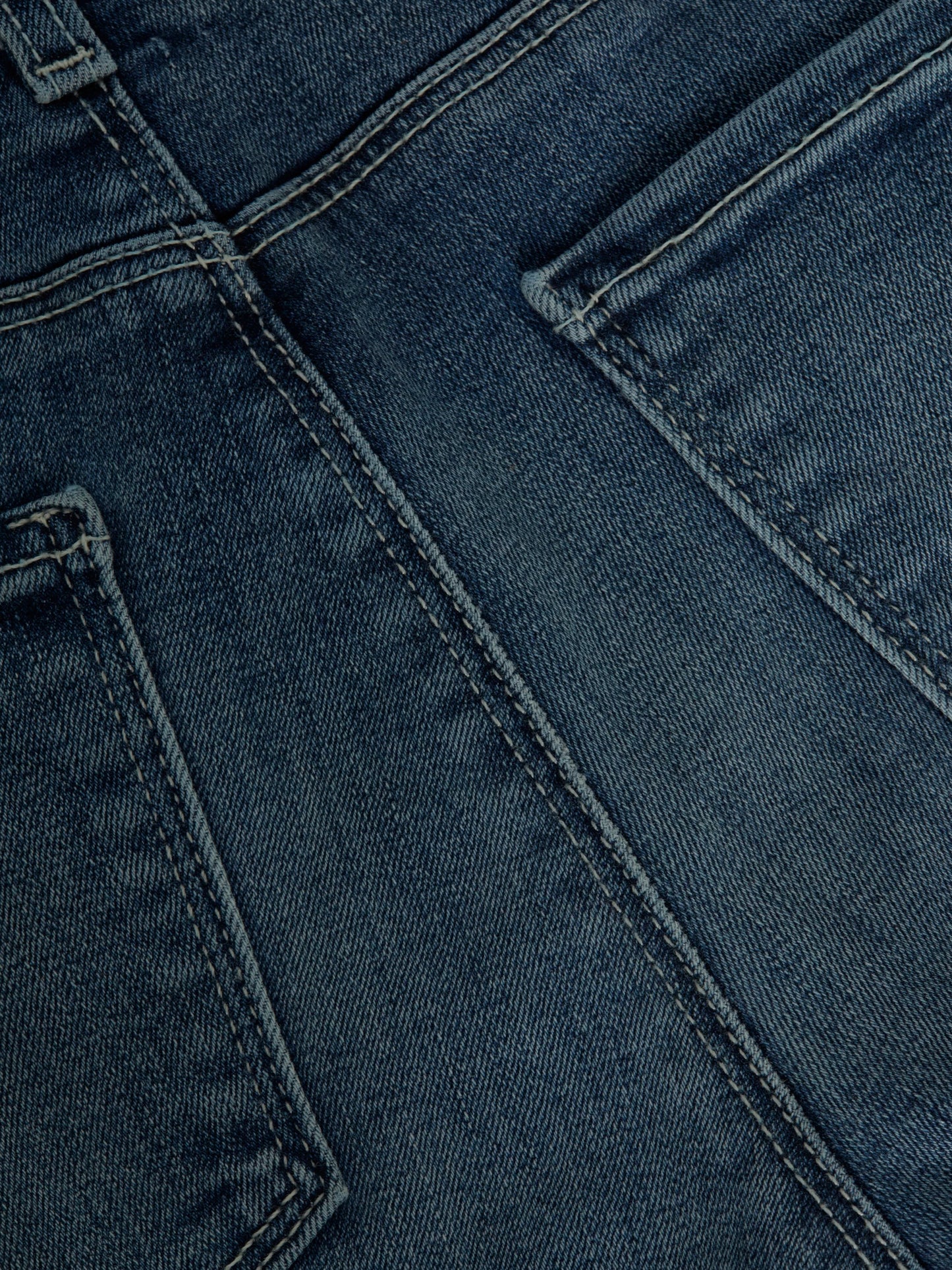 Sneeki Low-Rise Straight-Leg Jean