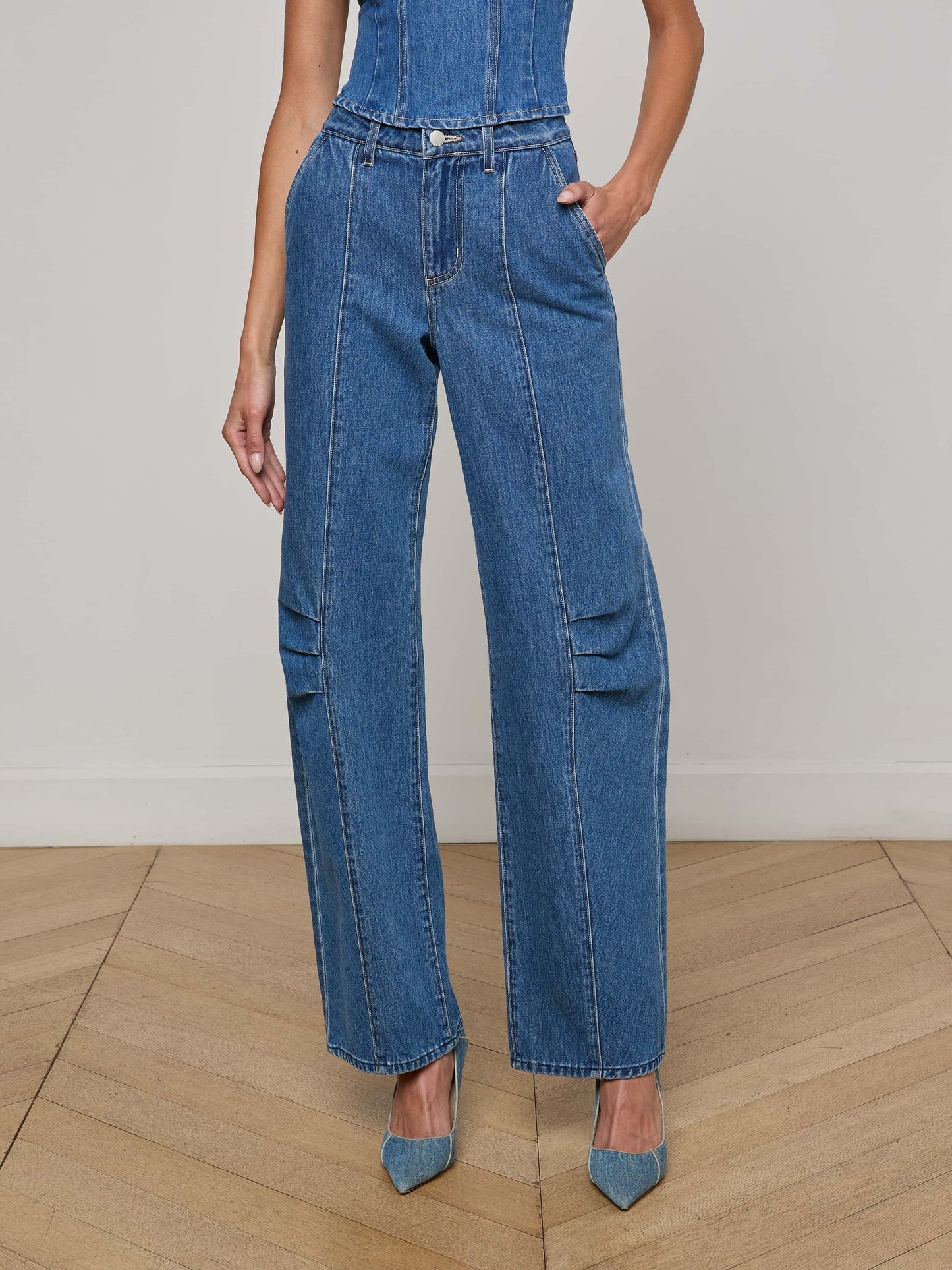Zara Barrel-Leg Jean