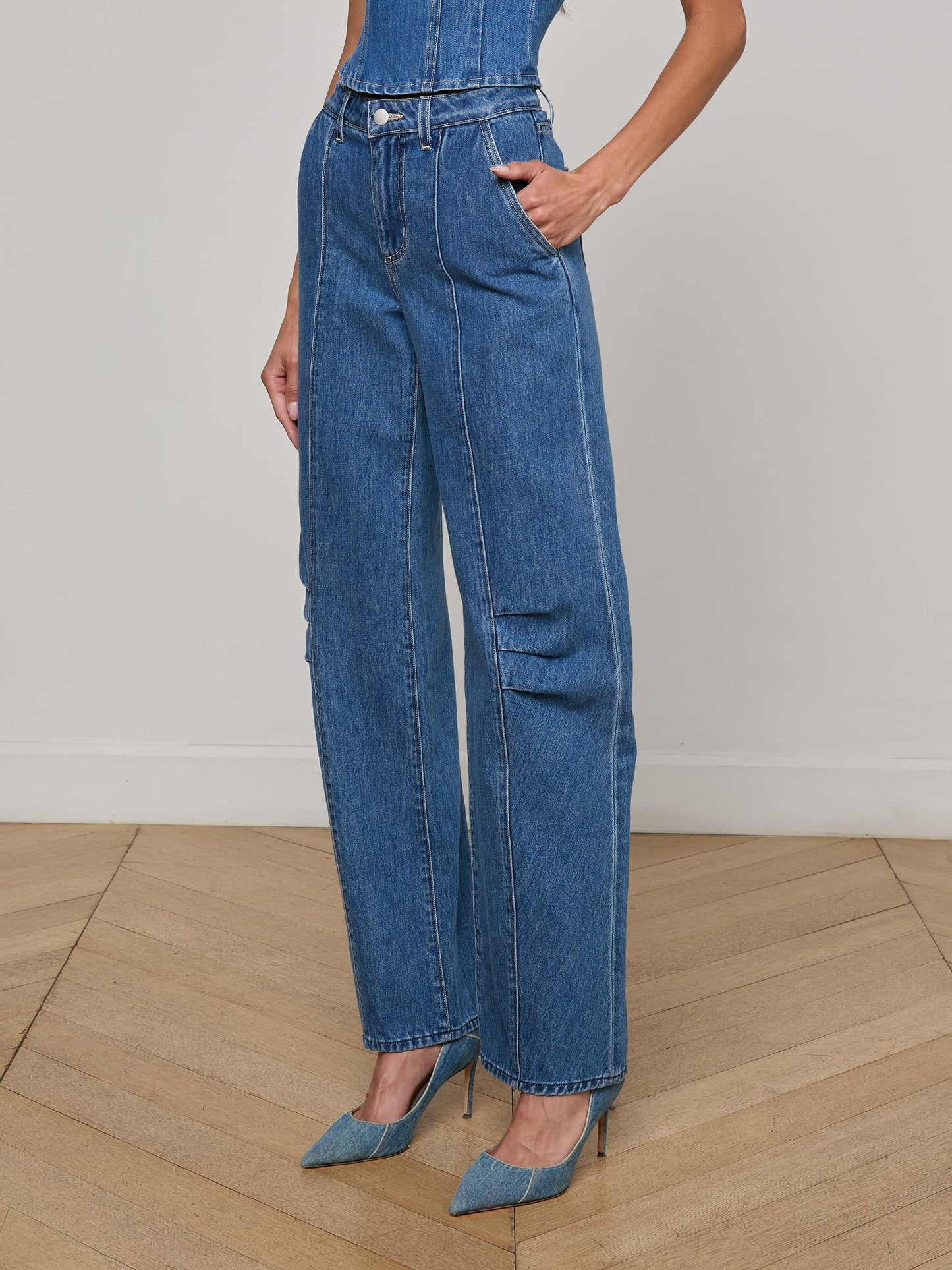 Zara Barrel-Leg Jean