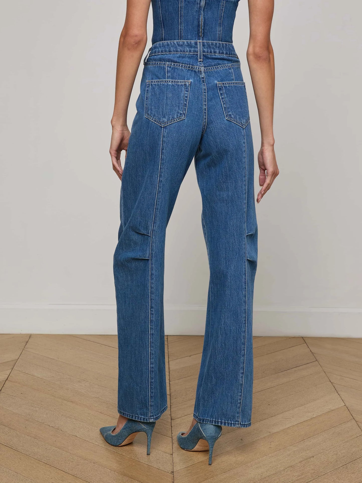 Zara Barrel-Leg Jean
