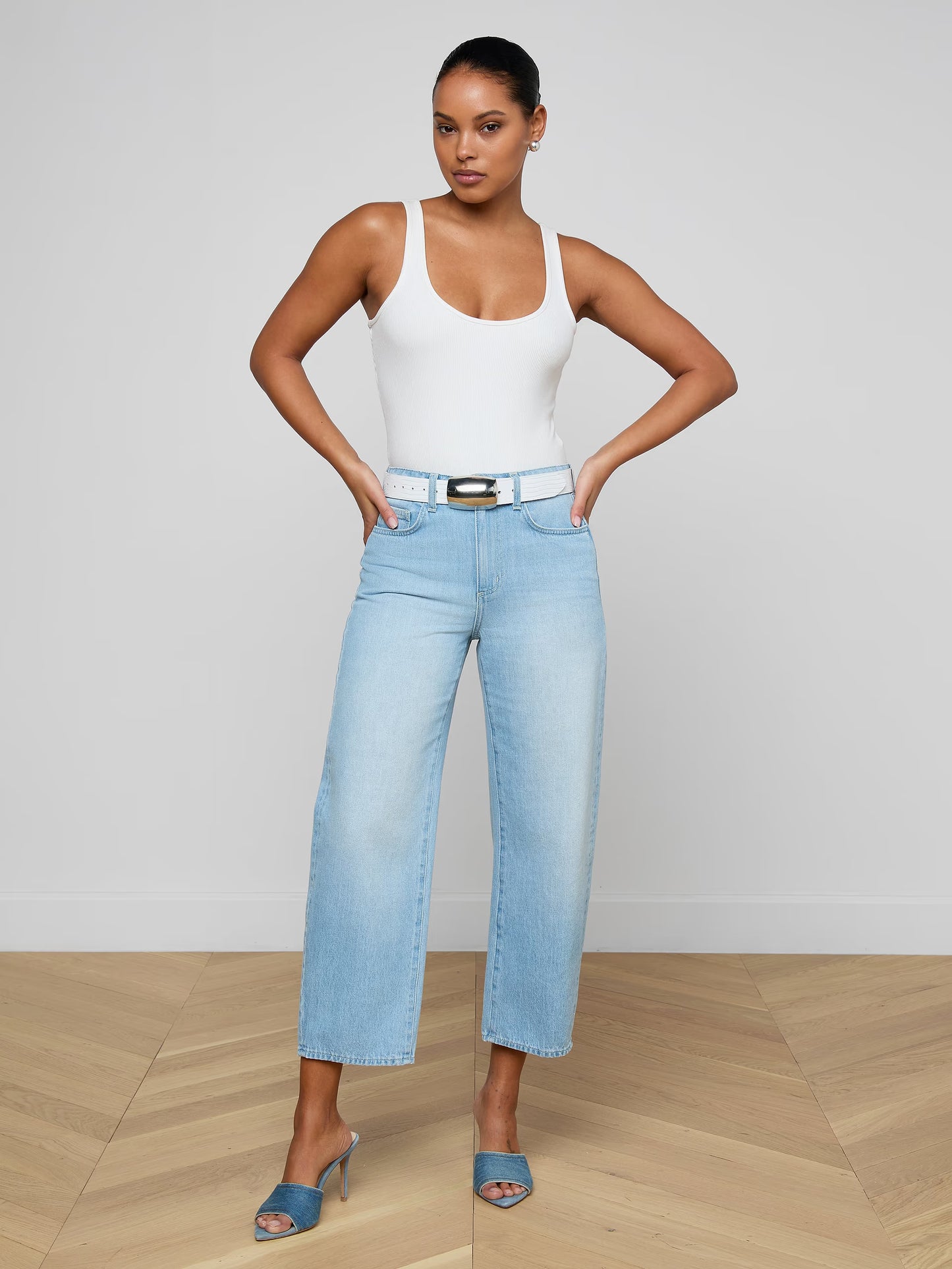 Mallis Bow-Leg Jean
