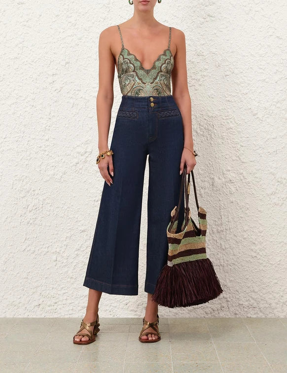 Wanderlust Scallop 1PC